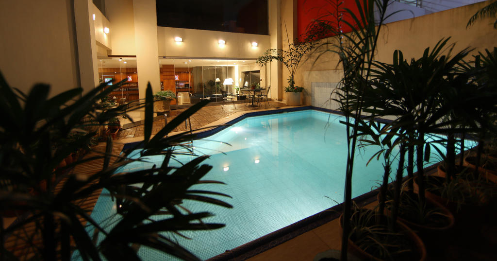 Convair Hotel Ciudad del Este Bagian luar foto