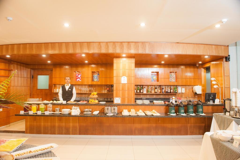 Convair Hotel Ciudad del Este Bagian luar foto